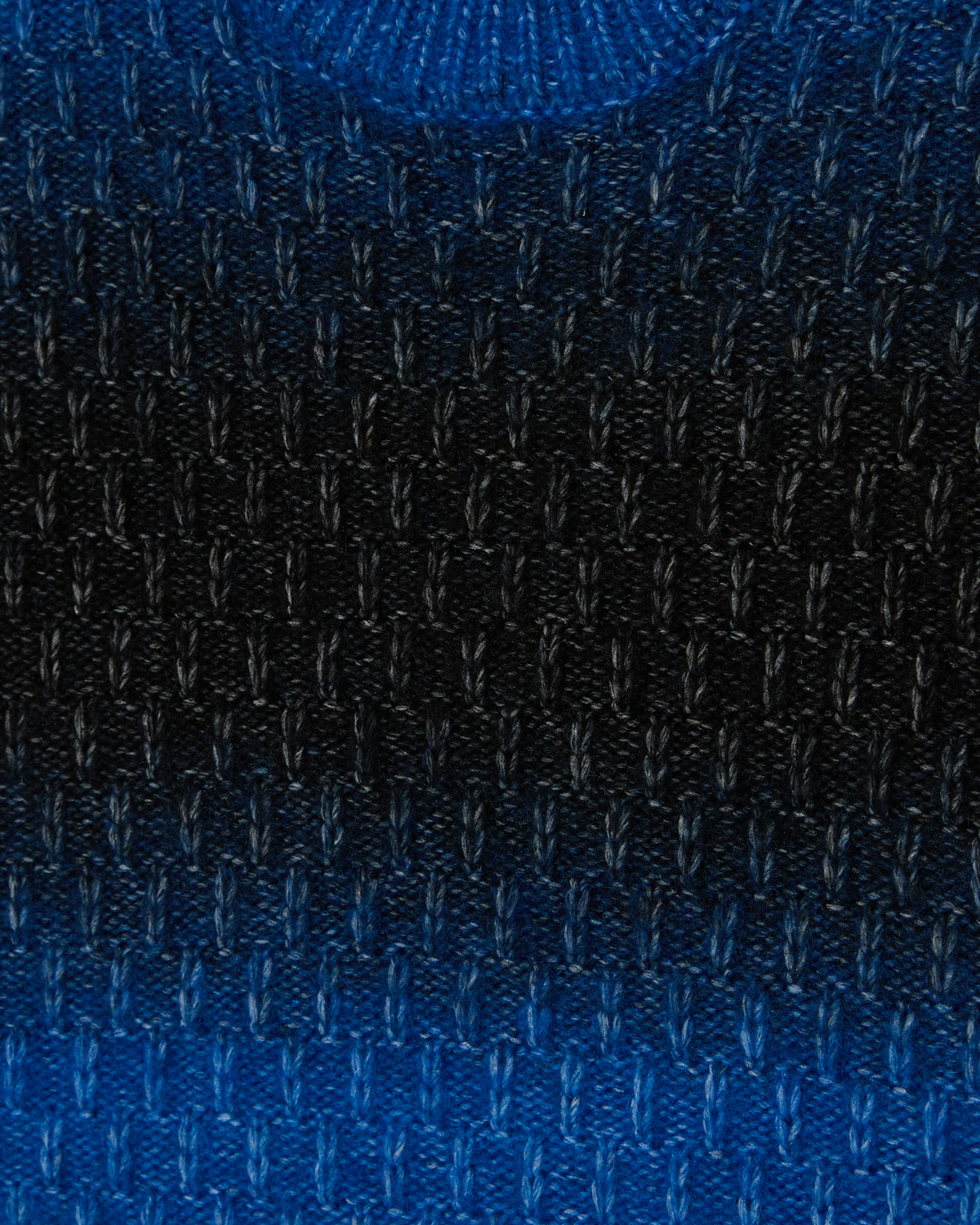 HAZE GRADIENT SWEATER - Image 3