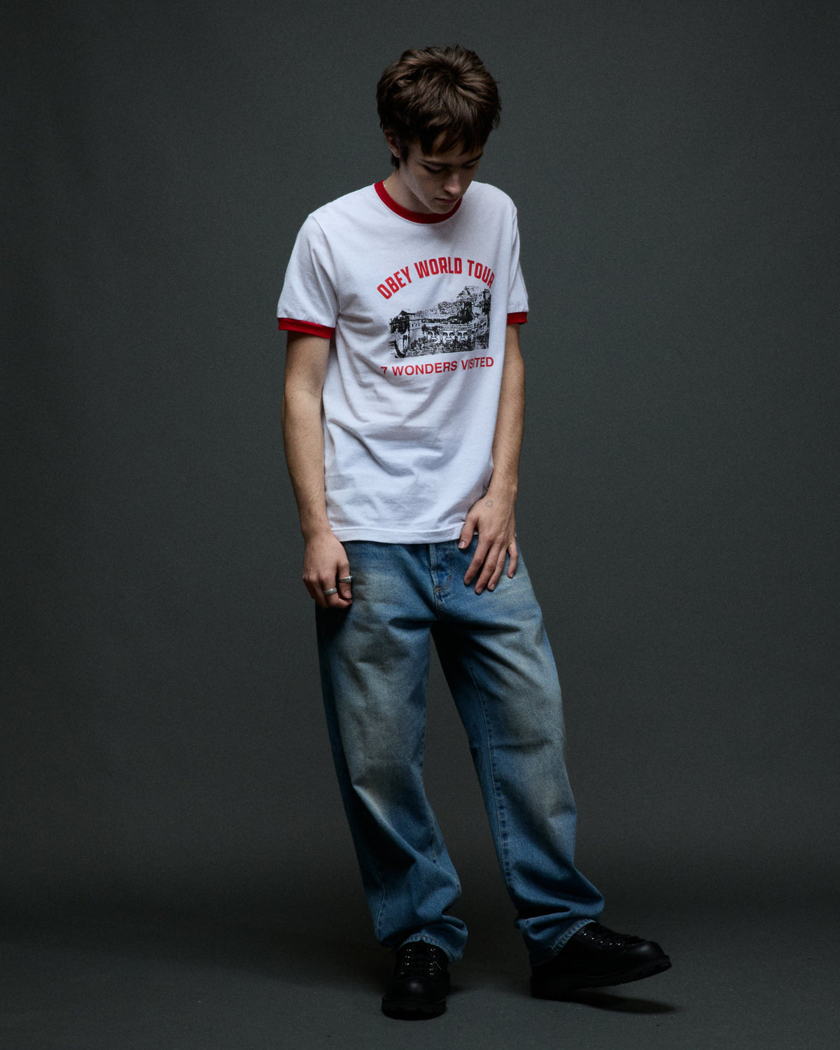 7 WONDERS VISITED RINGER T-SHIRT - Image 3