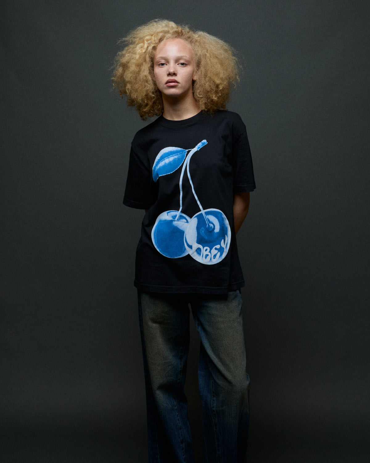 BLUE CHERRY MICHELLE T-SHIRT - Image 2